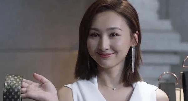 戏里不缺钱,戏外却当10年快递小哥的是娱乐圈哪位男星?