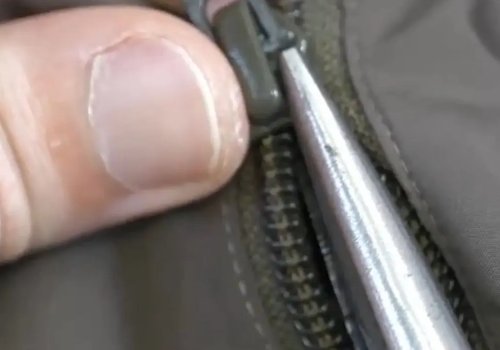 蚊帐拉链开了怎么办