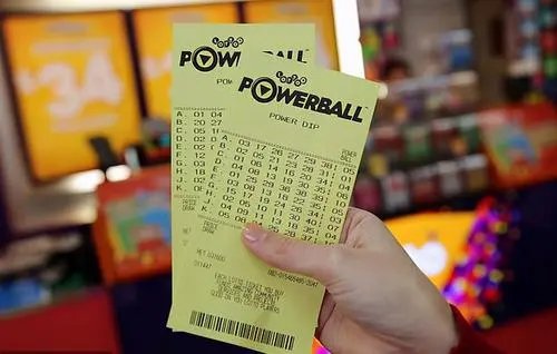 英国一对夫妻中奖8亿却不开心，他们在中奖之后都经历了什么？