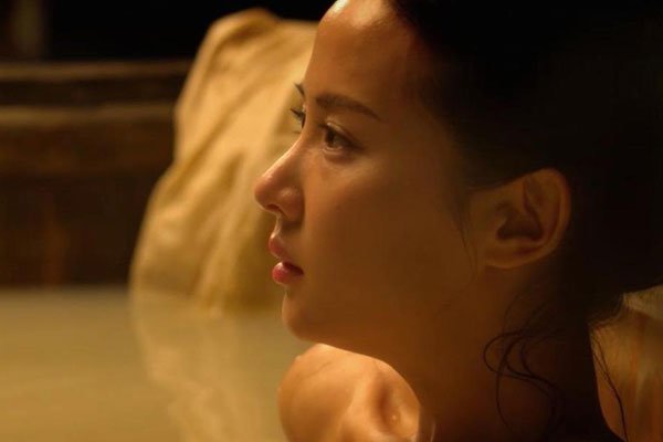 方子传赵茹珍被动的画面 画面太辣眼却又忍不住直视