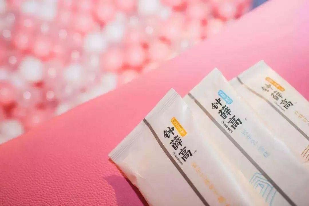 钟薛高声称用特级红提实际是散装葡萄干，这算不算是欺诈消费者？