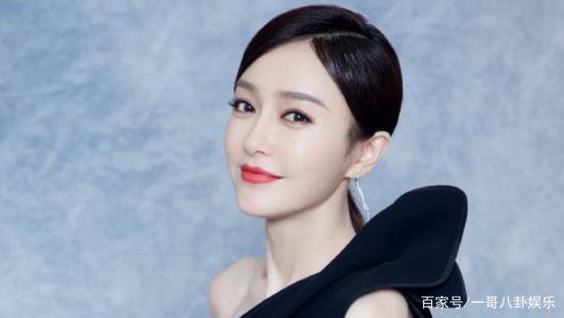 大谈女性“子宫自由”，被网友怒怼“不用就挖掉”，她是谁？