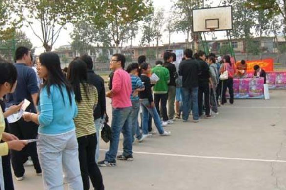 2022年秋季中小学开学时间？