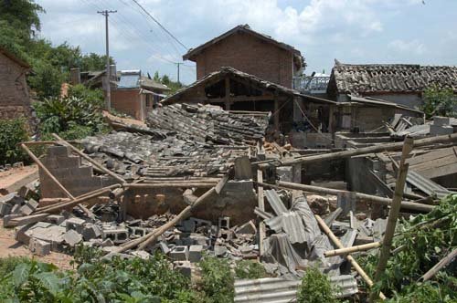 江苏海域发生5.0级地震，上海有震感，此次地震有给当地带来影响吗？