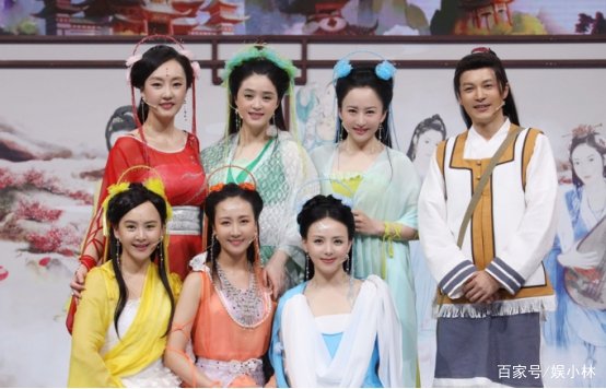 《欢天喜地七仙女》重聚王牌现场,互动尴尬没眼看,这就是情怀吗?