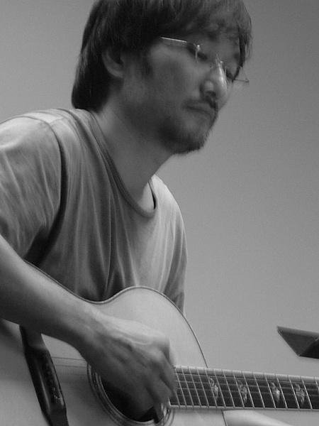 董运昌的人物经历