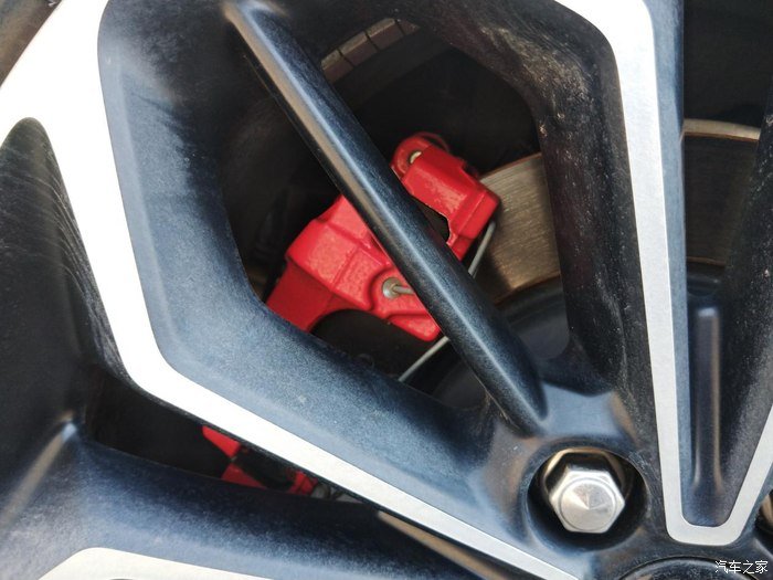 黑帅福克斯提车用车新感悟，即将荣升主婚车！