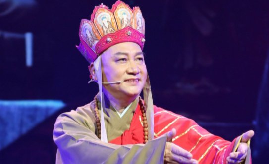 陈丽华已立好遗嘱，公开500亿如何分配，迟重瑞伤了心，究竟是怎么回事？