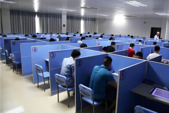 考科目一用什么软件好