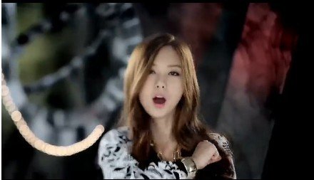 2EYES金惠琳是谁