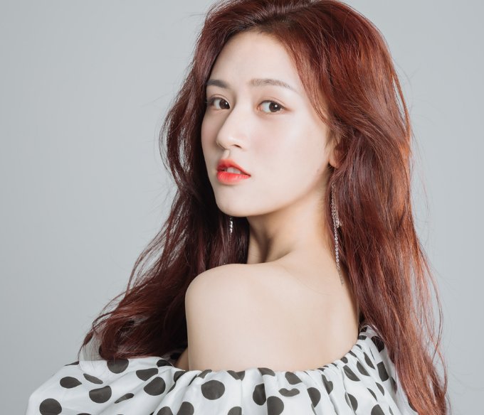 黄思瑞演员身高多少