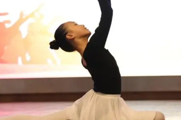 学独舞的好处和重要性