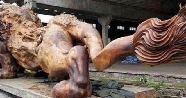 小伙雕出15米“巨型凶兽”,扬言不给1000万不卖结果怎样了?