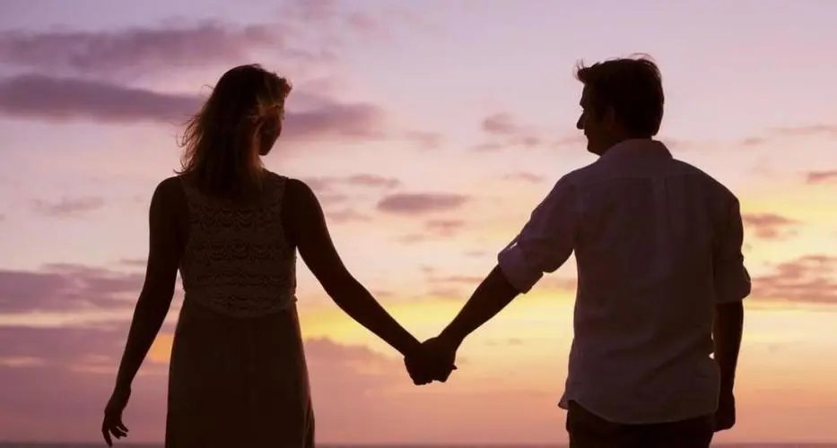 男朋友让我哭说明不爱我吗？