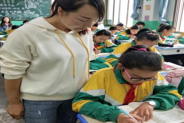 我喜欢的文学艺术形式500字