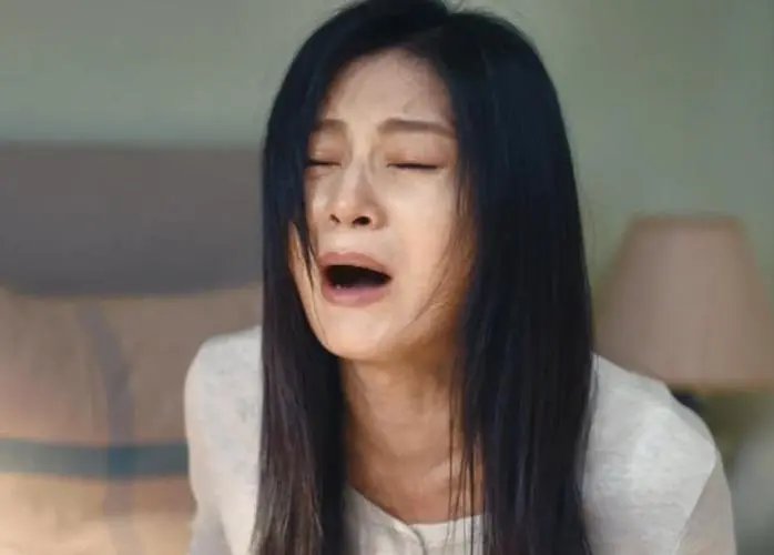 男朋友让我哭说明不爱我吗？