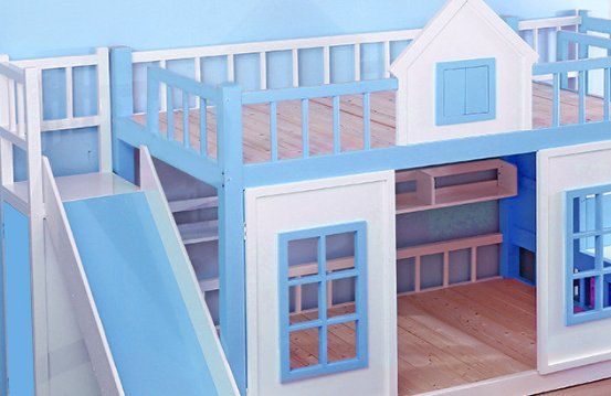 滑梯双层床在家居市场上比较受欢迎，滑梯双层床要如何选择？