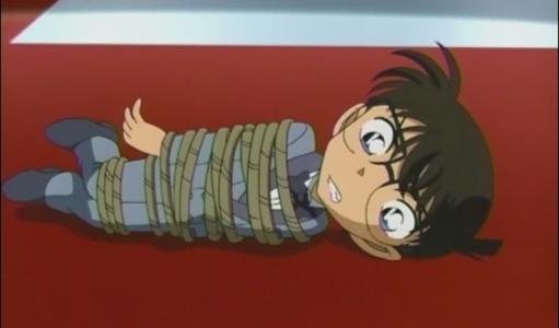 男童遭绑架下落不明，绑匪为何将其扔进河中？