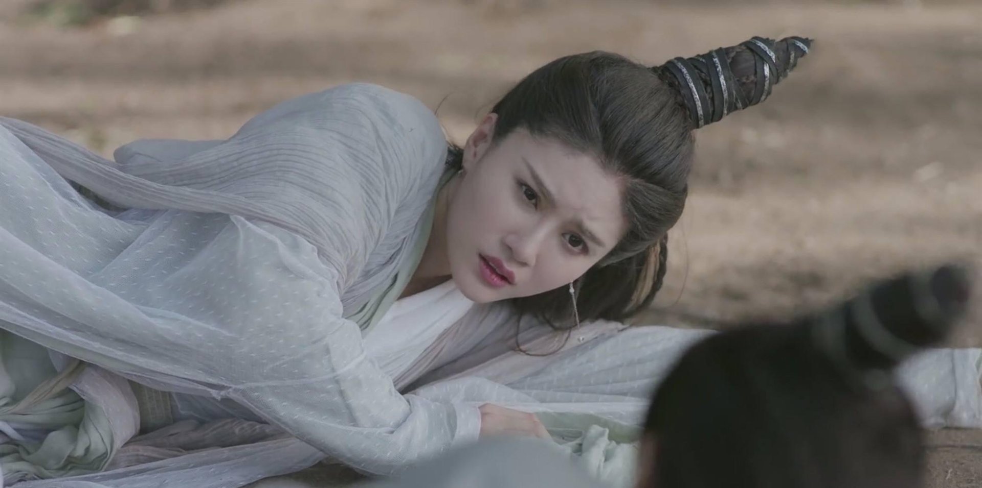 《笑傲江湖》之中峨眉派为何消失，原因和华山派有什么关系？