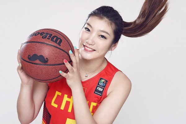 女篮运动员李梦个人资料