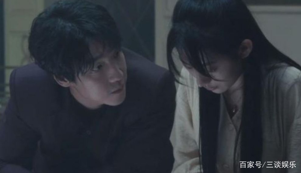 《扫黑风暴》里面，为什么孙兴要让徐英子用牙齿抵住大理石茶几？