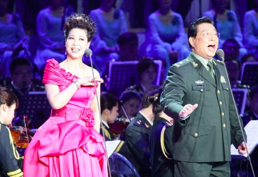 梦鸽比李双江小几岁