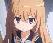 求逢坂大河的动态头像。