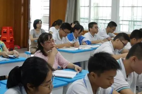 制定与制订的用法区别