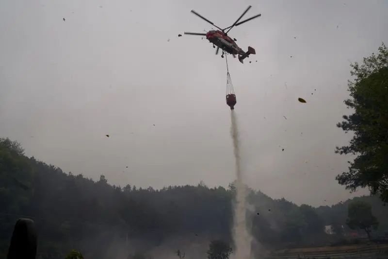 湖南一直升机坠毁后起火致3死，现场情况如何？