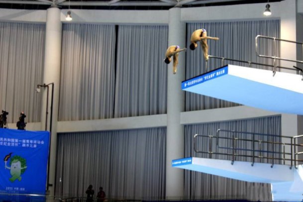 跳水跳台最高多少米