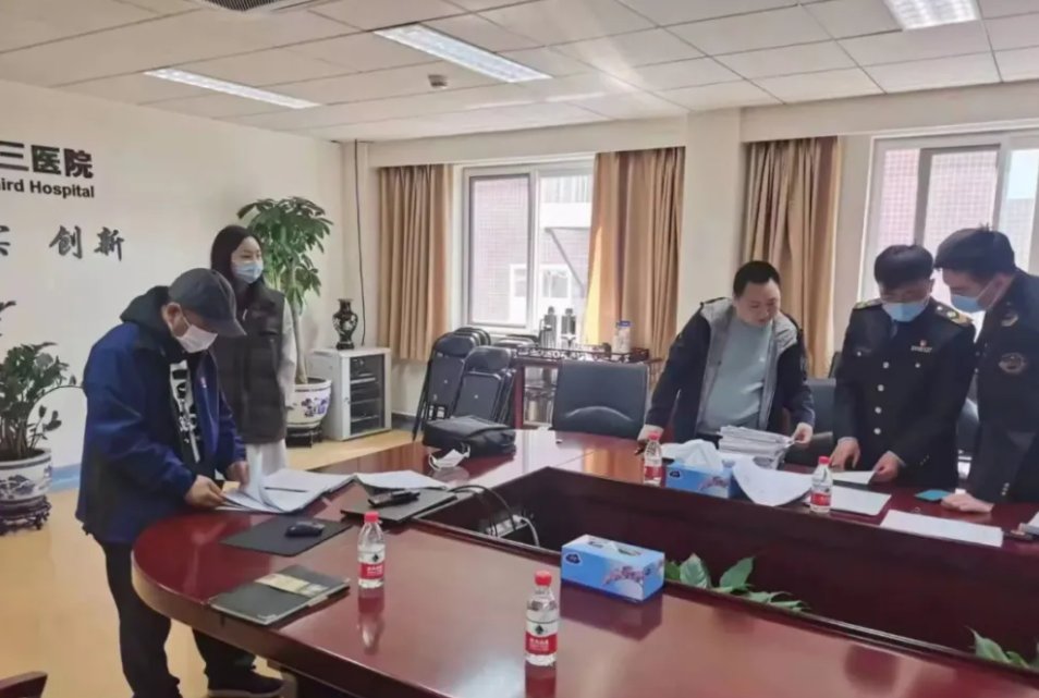 3天花近4万，逝者还有6百饭钱，“天价殡葬费”背后究竟是一家什么公司？