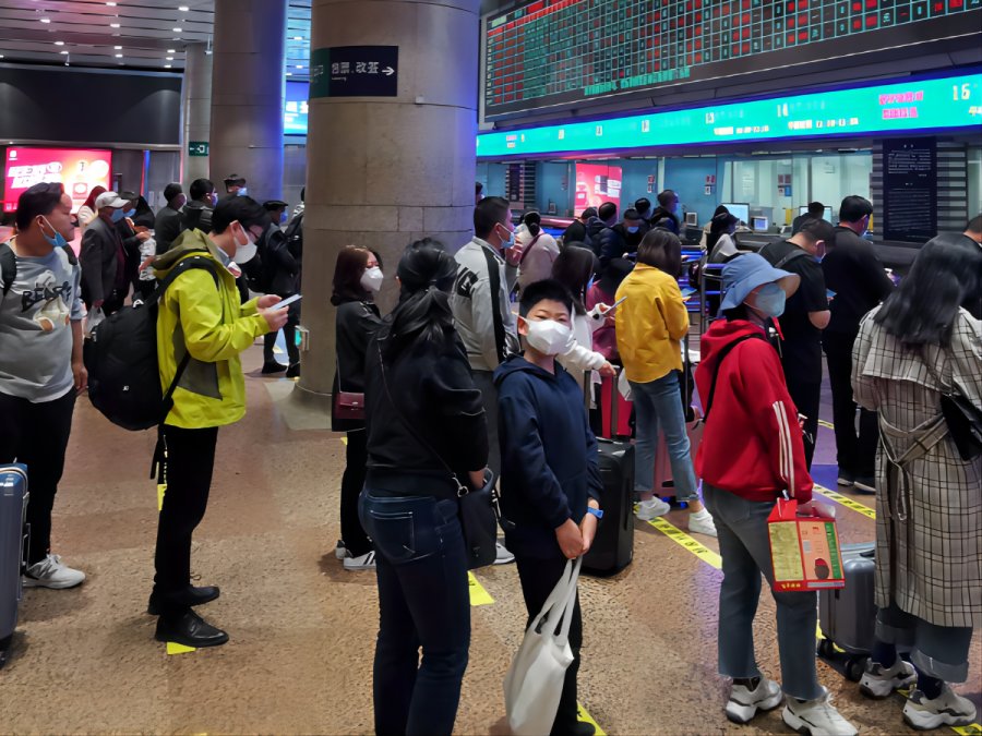 从北京西站到北京南站怎么坐车？