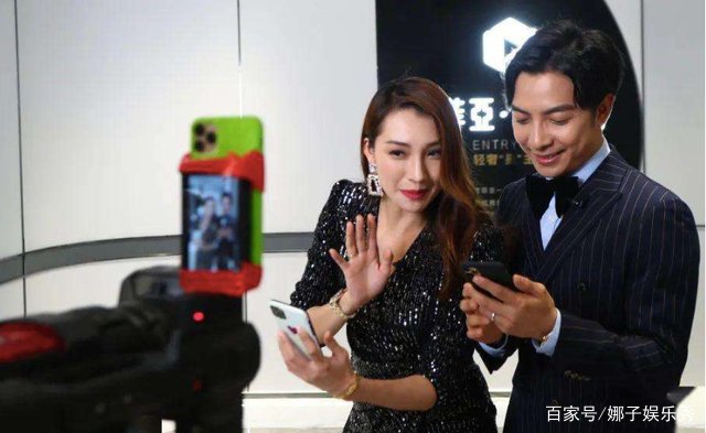 靠收租爆火的网红夫妻，坐拥千万粉丝，真实背景怎样？