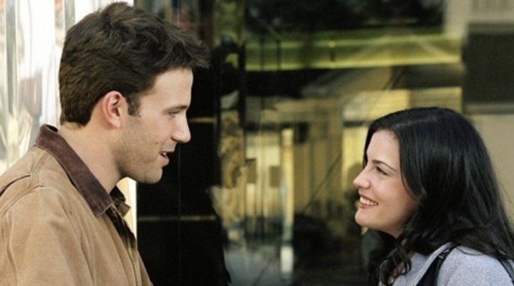 单身父亲累死家中,女儿无人照顾一起去了天堂,这是什么电影?名字是什么?