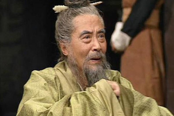 马超，韩遂割据一方，马超降刘备，那韩遂去哪了呢？