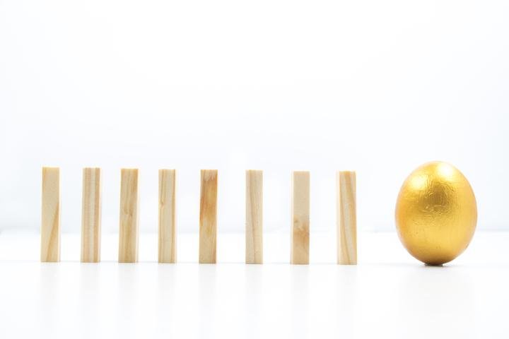 公职人员是否可以放贷款