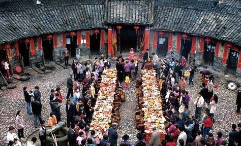 请问客家人有哪些风俗？