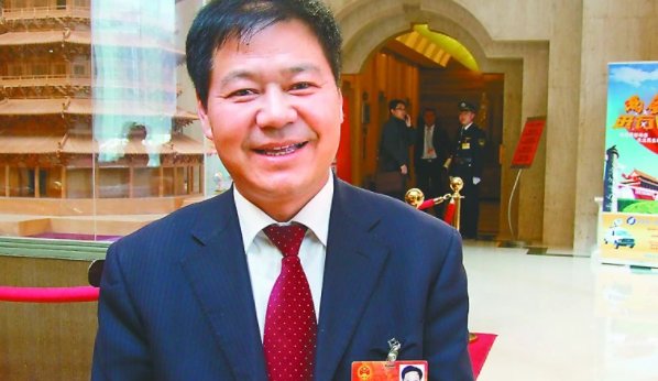 山东蓝翔校长荣兰祥