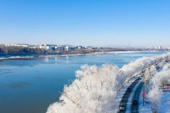 吉林外国语大学学费