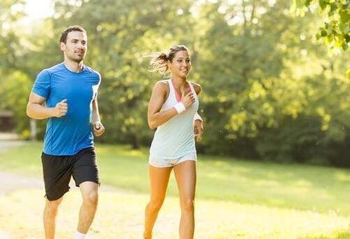 为什么有的女生吃很多不运动还不长胖?