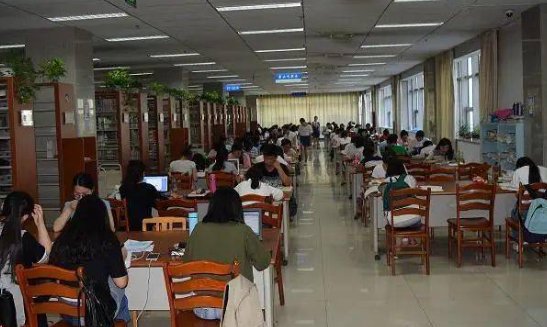 河北最大的图书馆是哪个学校