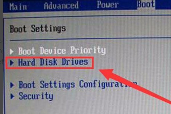 怎么制作一个u盘pe启动盘？