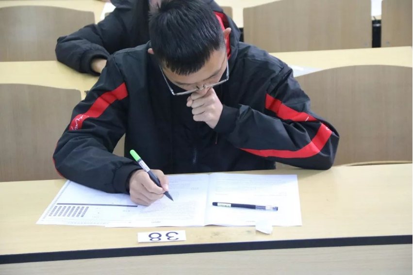 专四考试是什么