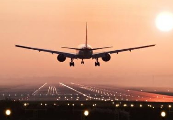 坐飞机时可以带烟吗？