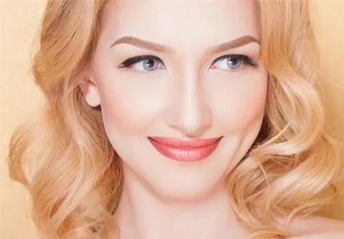 自体脂肪面部填充费用