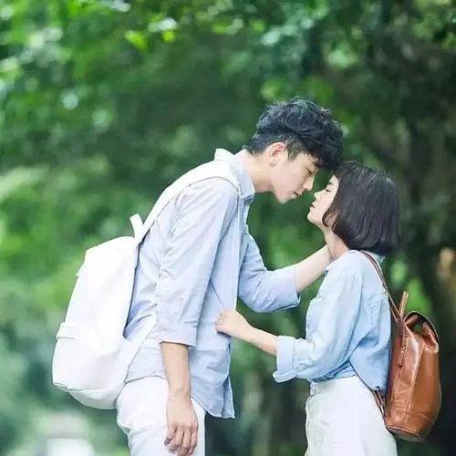 男朋友让我哭说明不爱我吗？