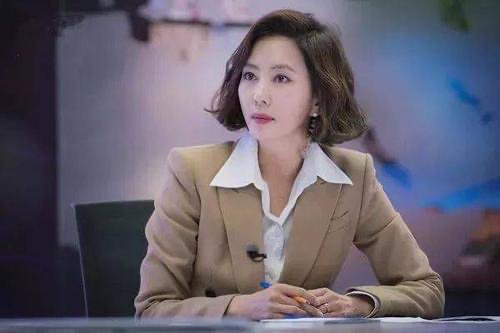 如果你收到30年后的自己发来的人生建议，你要不要看？