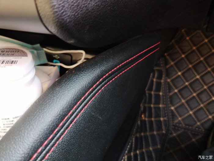 黑帅福克斯提车用车新感悟，即将荣升主婚车！