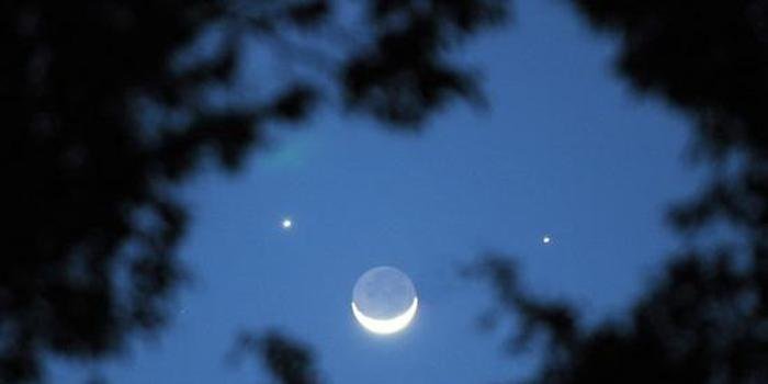 什么是火星伴月，火星伴月是何景象？