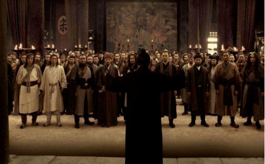 水浒传中“锦豹子小径逢戴宗，病关索长街遇石秀”主要内容是什么